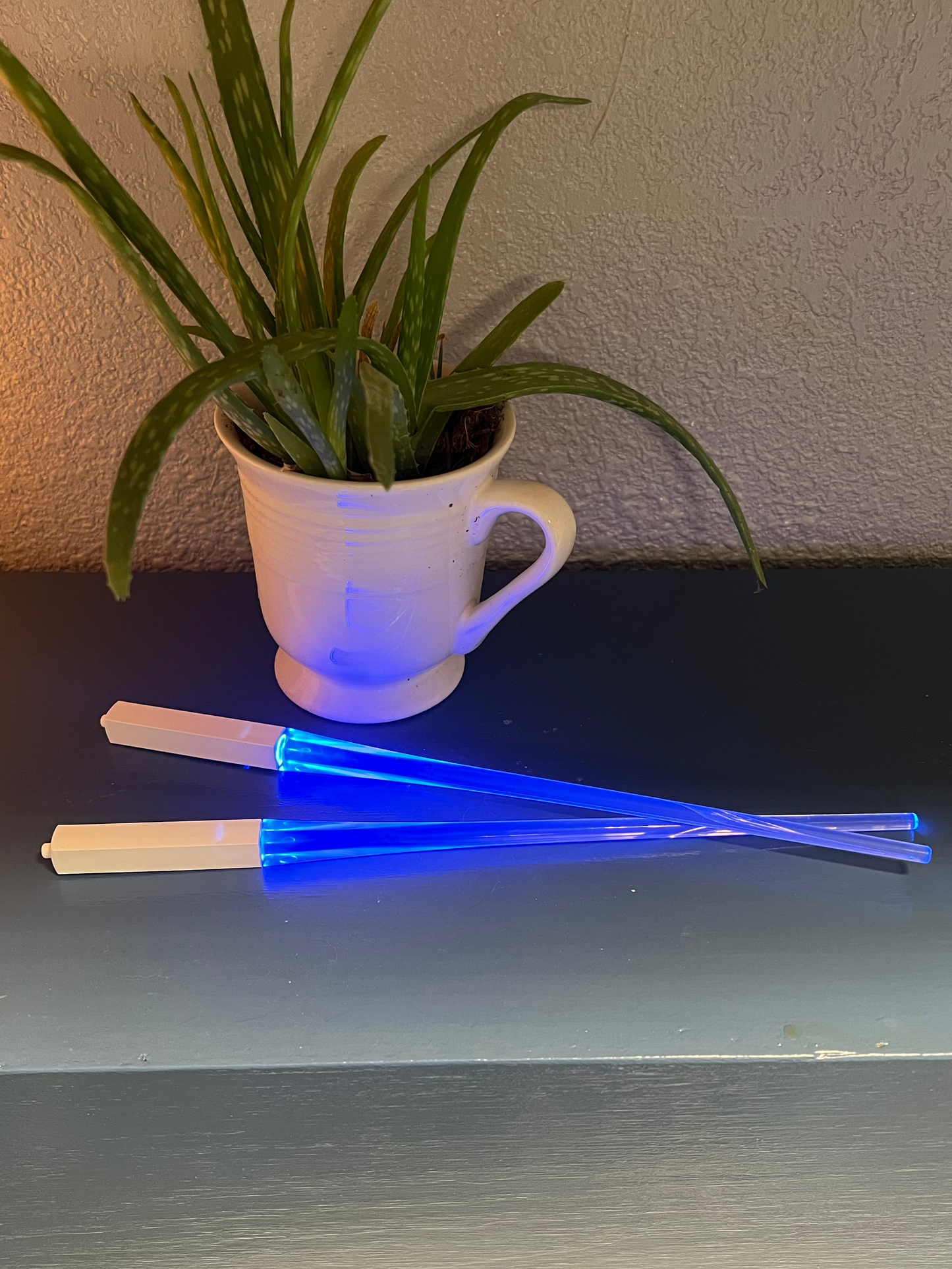 FreshFindsOnline LED Glowing Chopsticks