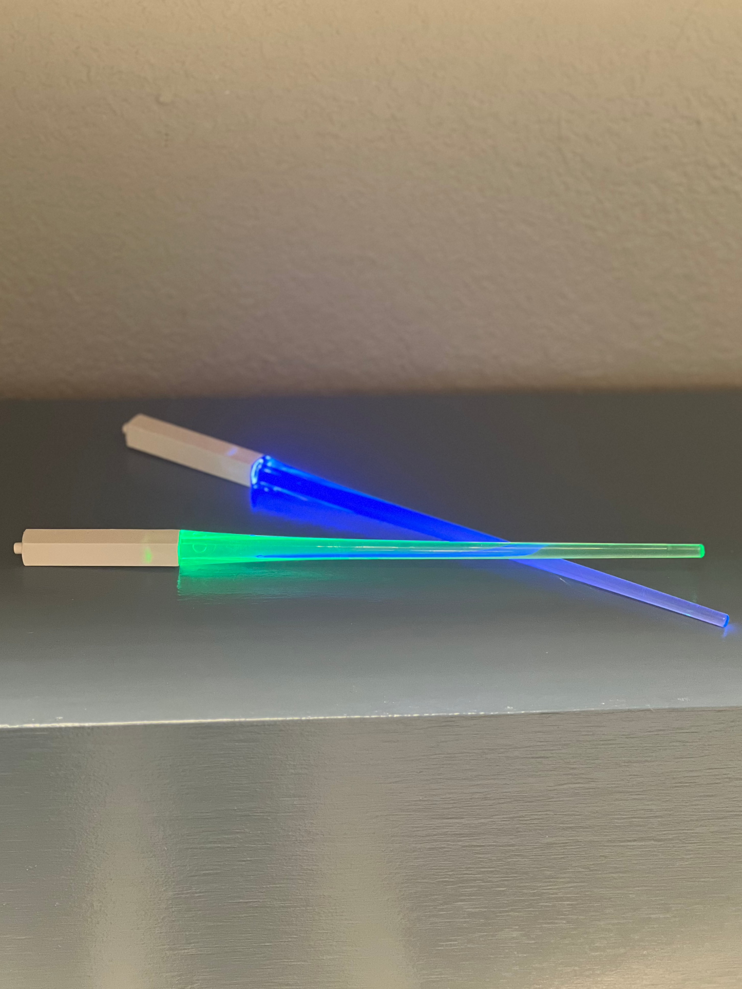 FreshFindsOnline LED Glowing Chopsticks